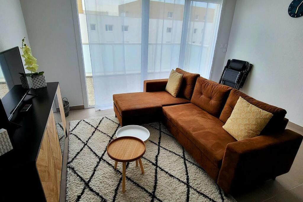 Appartement Avec Balcon/Terrasse Monteux Dış mekan fotoğraf